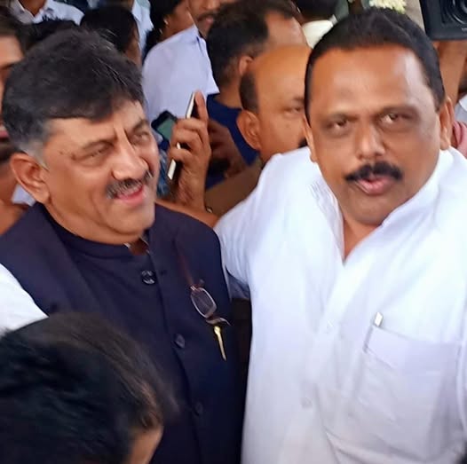 Sabu K. Jacob with DK Ajayyan from Karnataka Congress